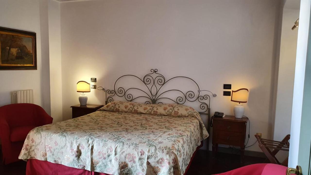 Relais I Due Roccoli Hotel Iseo Phòng bức ảnh